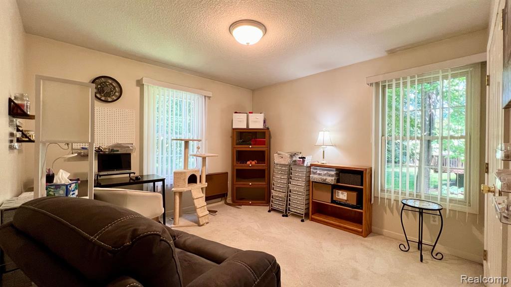 8324 WOODLAND Circle, Goodrich Vlg, MI — Photo 22
