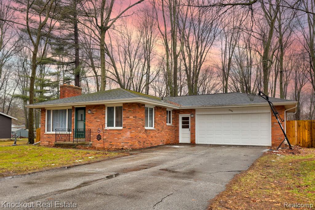 4256 Emerald Drive, Bridgeport, MI 48722 — front exterior
