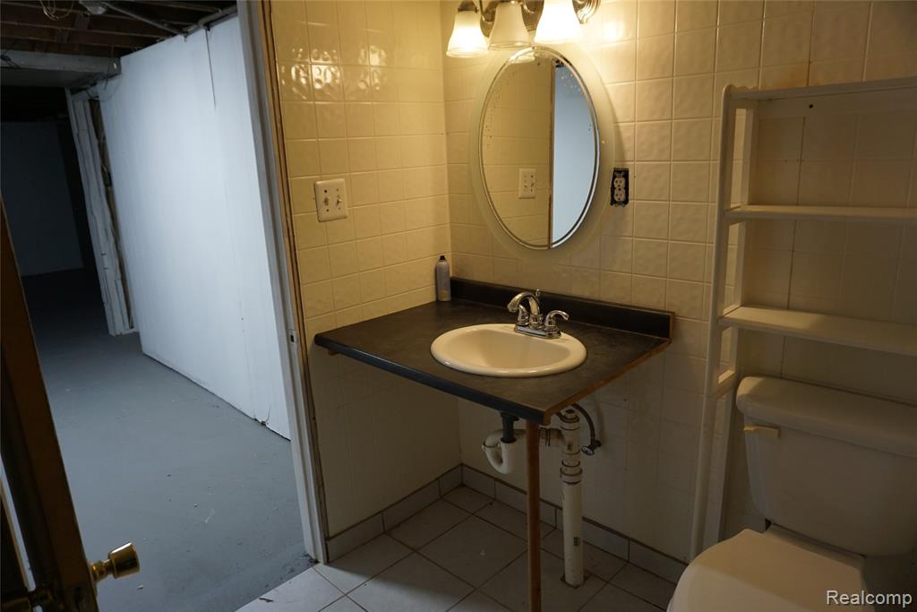 1713 Austin Avenue, Lincoln Park, MI 48146 — Photo 23