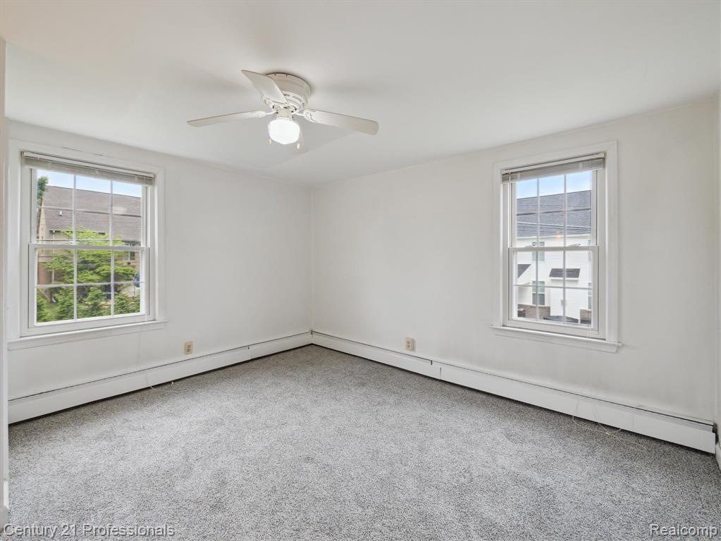 21120 Halsted Road, Farmington Hills, MI 48167 — Photo 48