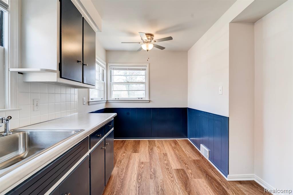 9543 WINSTON, Redford, MI 48239 — Photo 12
