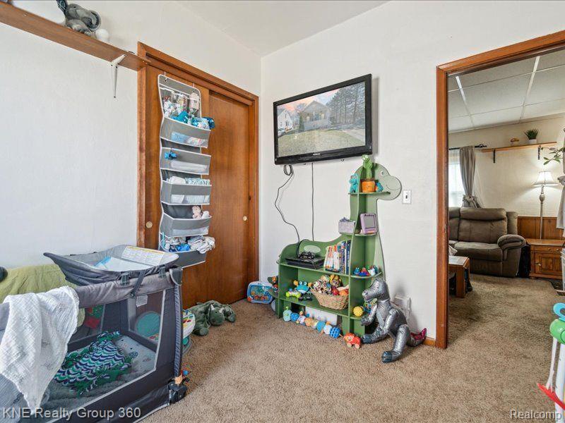 914 COMFORT Street, Lansing, MI 48915 — Photo 18