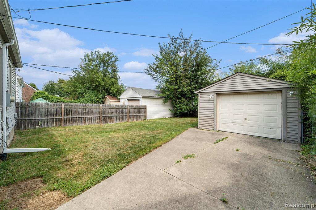 7904 Mead Street, Dearborn, MI 48126 — Photo 3