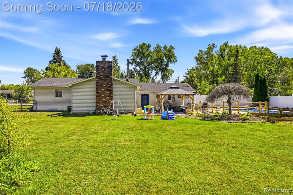 5070 Ray Road, Linden, MI 48451 — Photo 7