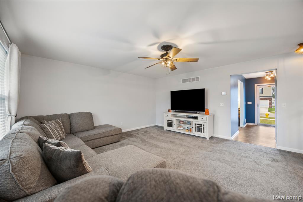58851 Virginia Circle, New Haven, MI 48048 — Photo 13