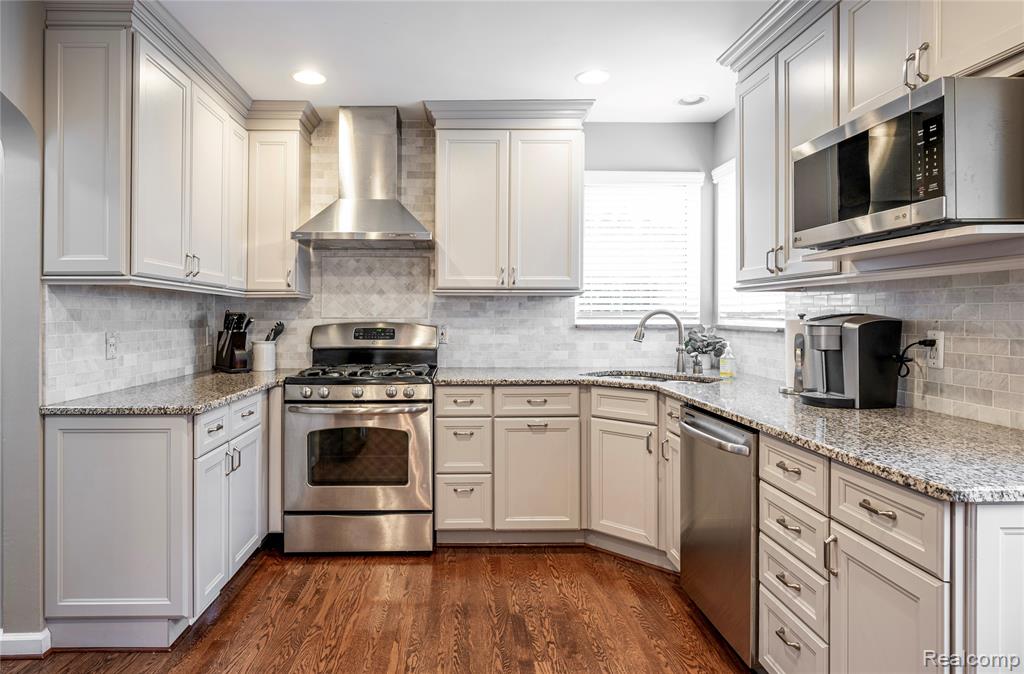 4121 Arlington Drive, Royal Oak, MI 48073 — Photo 3