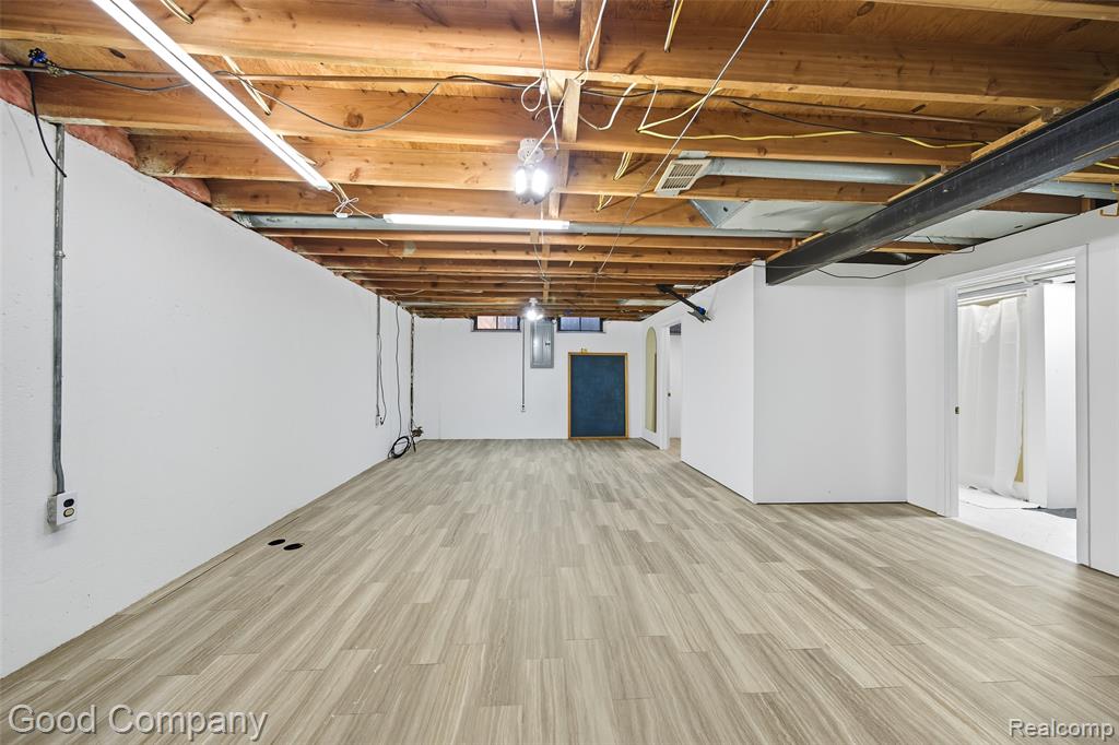 5035 University Avenue, Warren, MI 48092 — Photo 12