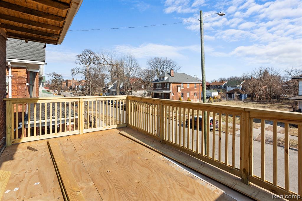 900 Hazelwood Street, Detroit, MI 48202 — Photo 27