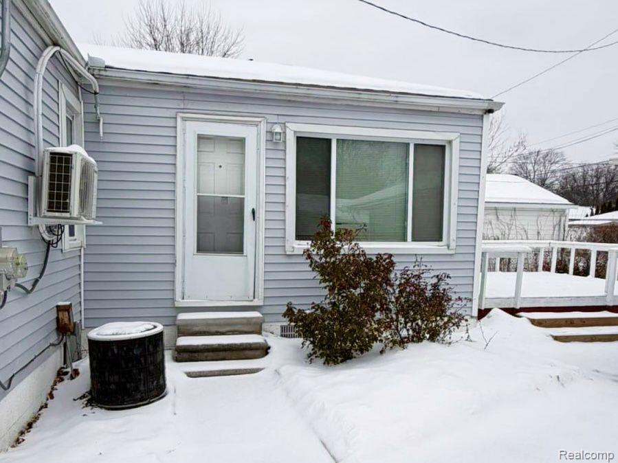6868 Norborne Avenue, Dearborn Heights, MI 48127 — Photo 24