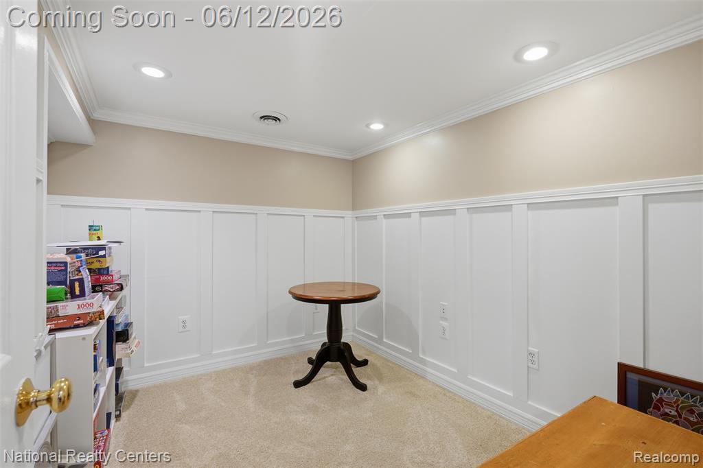 46490 Rockledge Drive, Plymouth, MI 48170 — Photo 43
