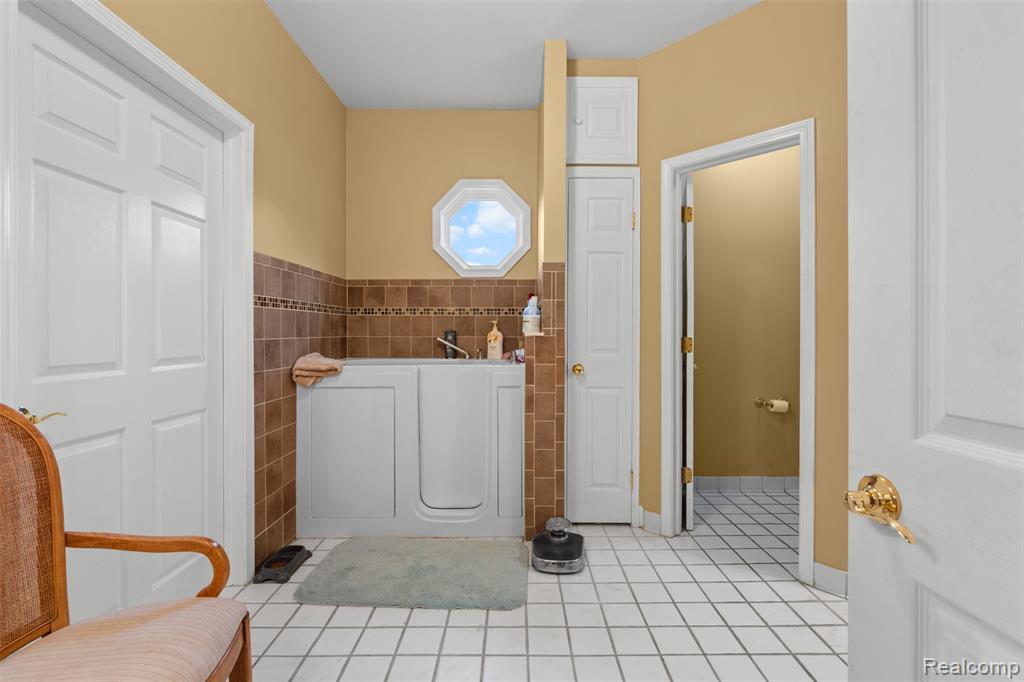5700 Jankow Road, Algonac, MI 48001 — Photo 18