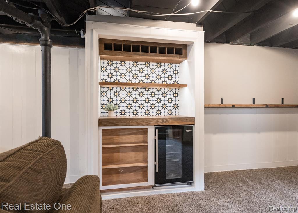 421 W Sunnybrook Drive, Royal Oak, MI 48073 — Photo 23