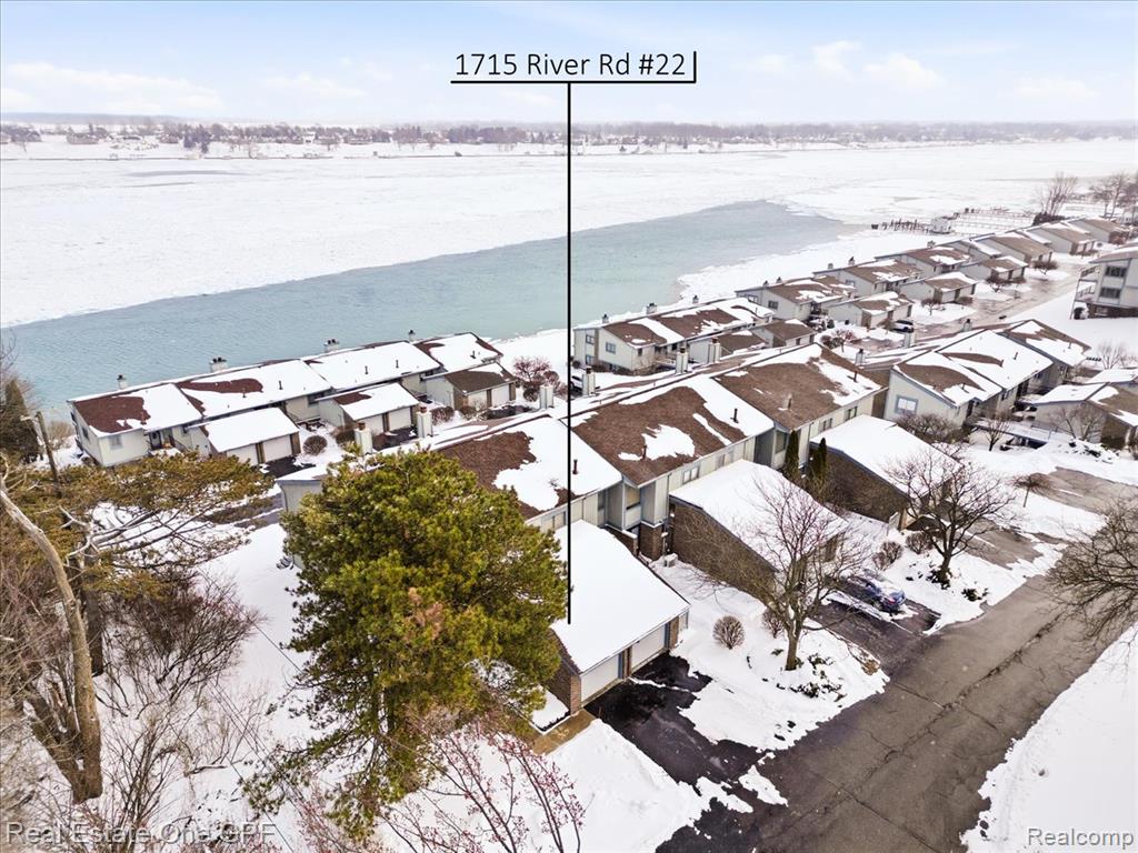 1715 River Road, 22, St. Clair, MI 48079 — Photo 6