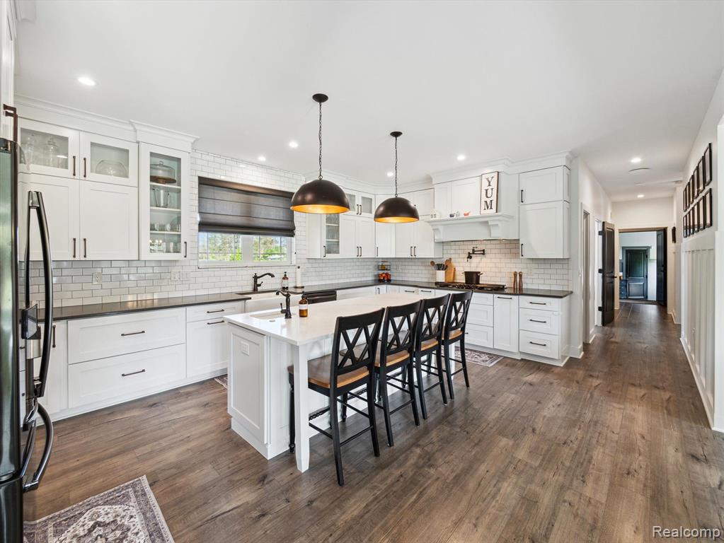 5330 VASSAR Road, Grand Blanc, MI 48439 — Photo 11