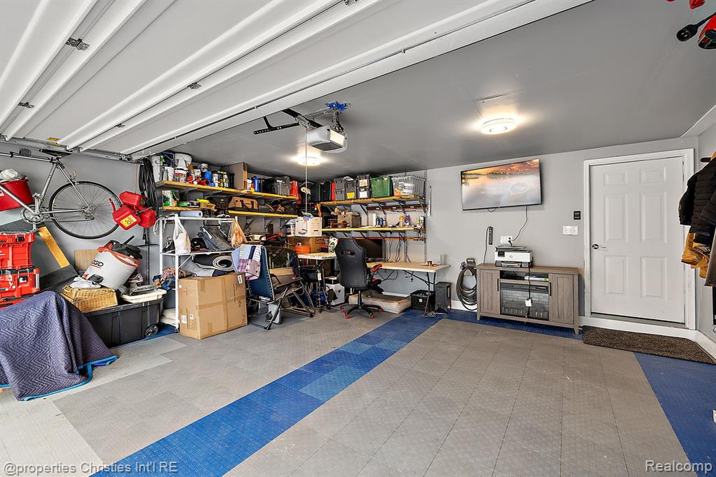 49521 LANTERN Way, 45, Canton, MI 48188 — Photo 28