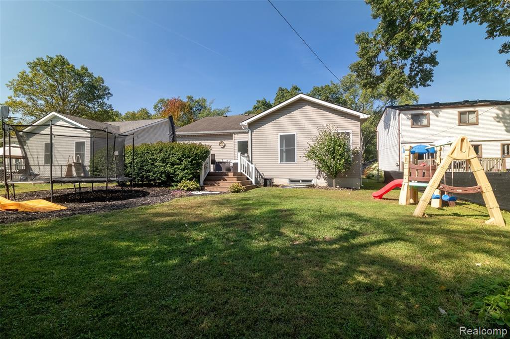 5942 N Walton Street, Westland, MI — Photo 25