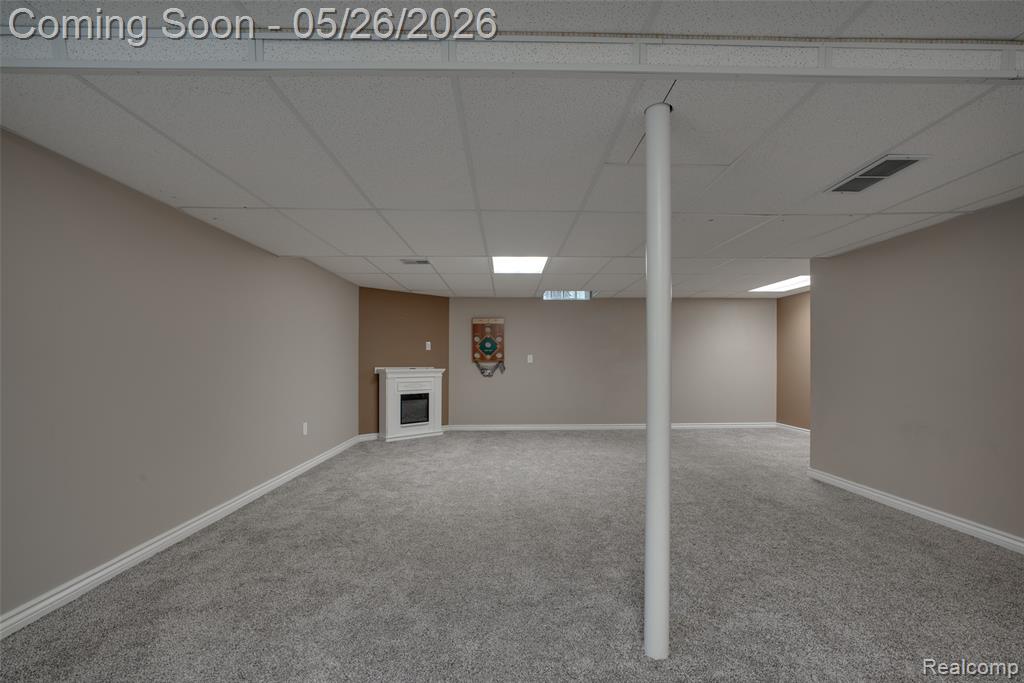 42384 Gateway Dr, Plymouth, MI 48170 — Photo 24