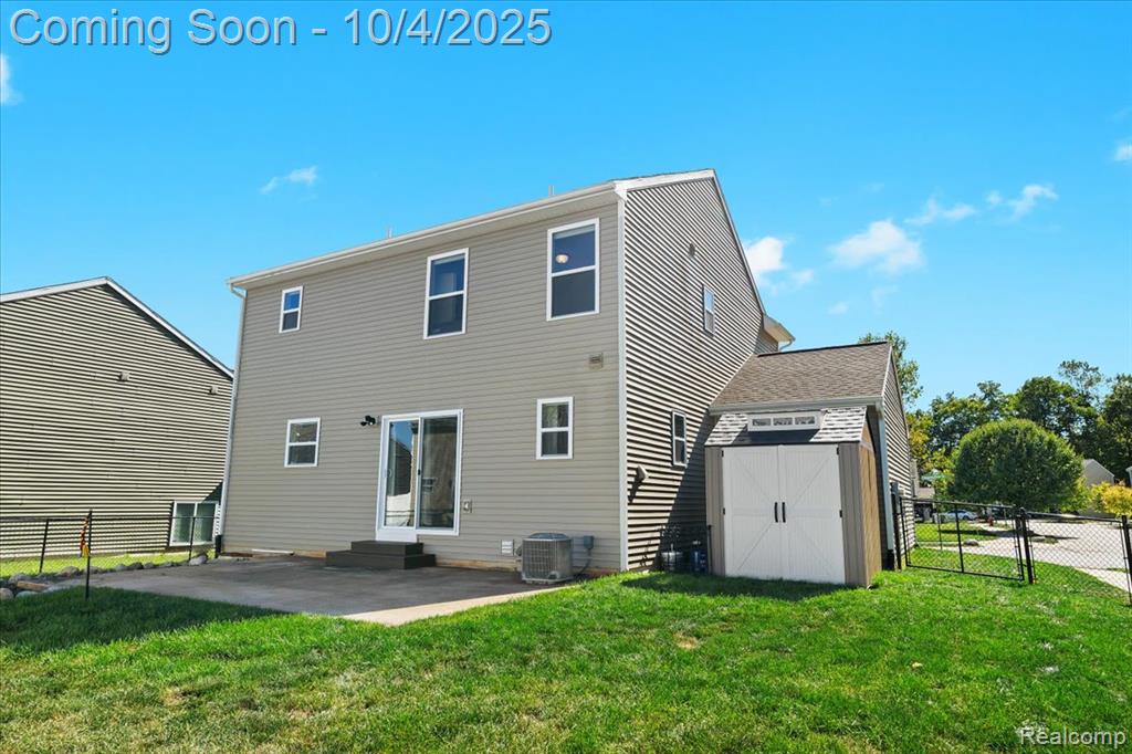 8680 Chippewa River Drive, Fowlerville, MI 48836 — Photo 27