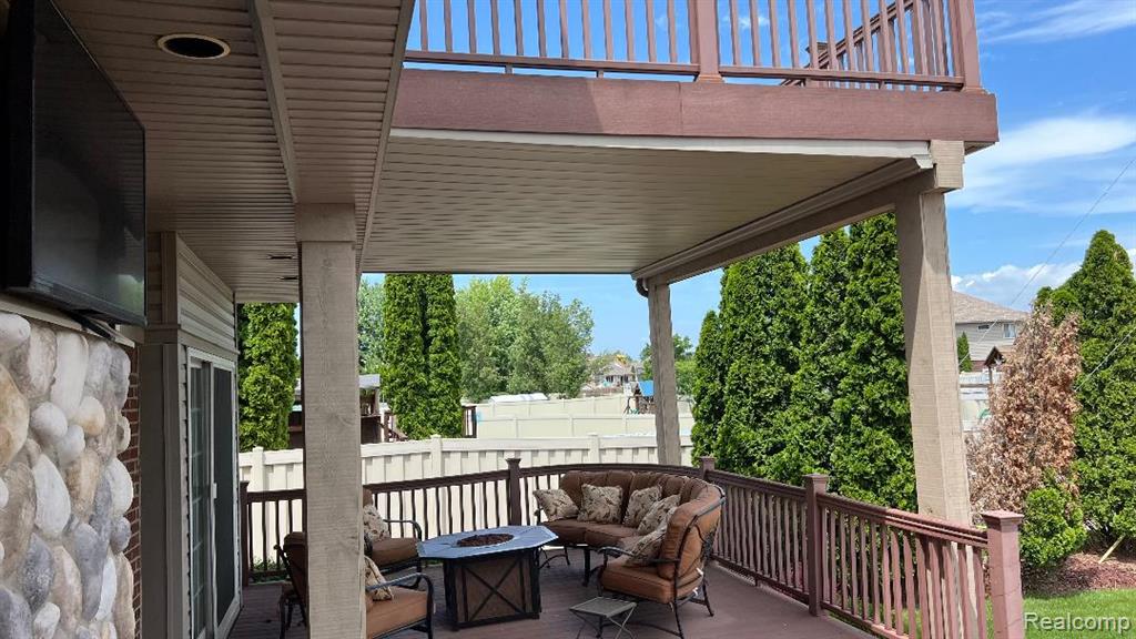 29049 Sugar Island Court, Gibraltar, MI — Photo 3