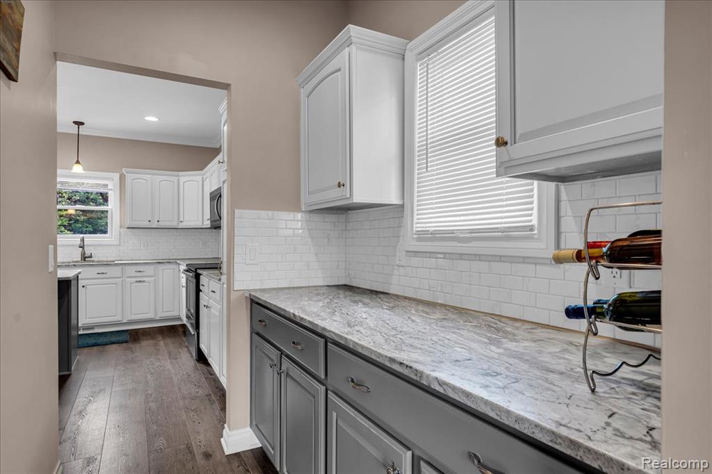 4142 Oak Street, Grand Blanc, MI 48439 — Photo 16