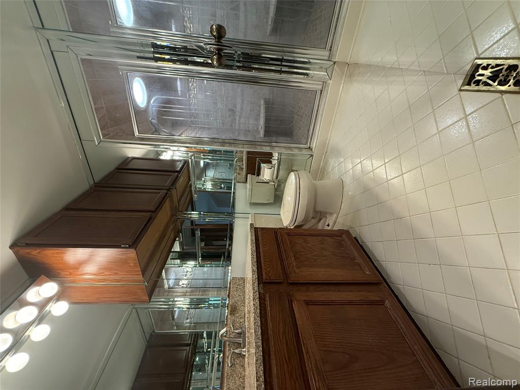 6302 Laurentian Court, Flint, MI 48532 — Photo 19