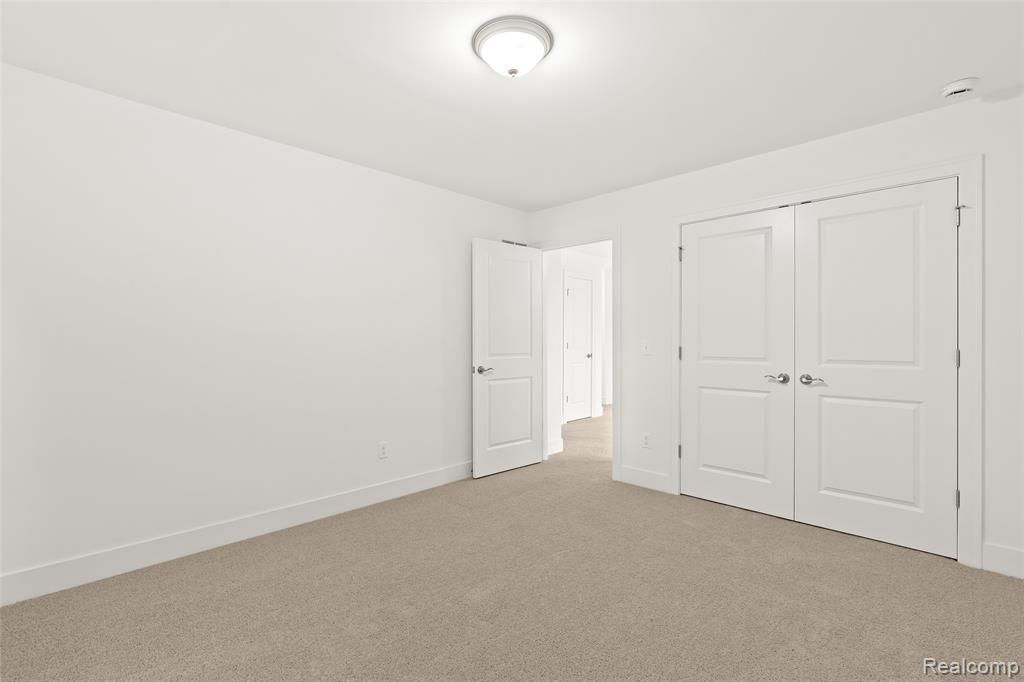 1487 ST JAMES Boulevard, Ann Arbor, MI 48108 — Photo 29