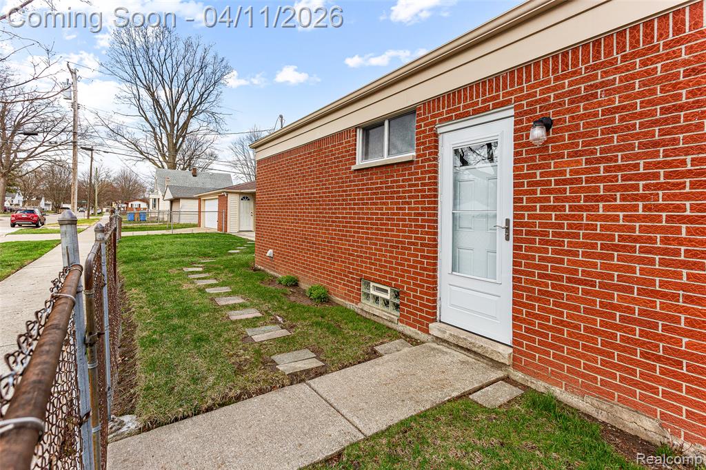 4012 Weddell Street, Dearborn Heights, MI 48125 — Photo 25