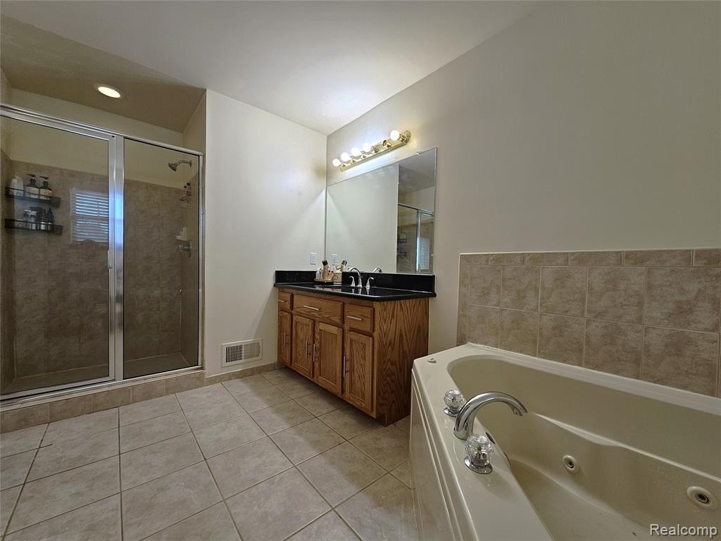 15801 Toulouse, Fraser, MI 48026 — Photo 25
