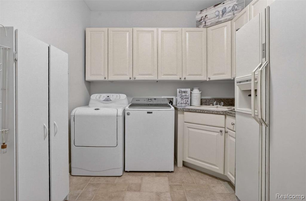 9194 Orion Drive, Brighton, MI 48114 — Photo 16