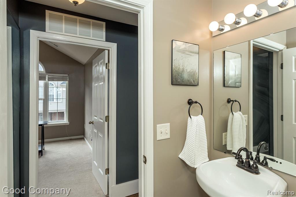 3115 PRIMROSE Lane, Ypsilanti, MI 48197 — Photo 18