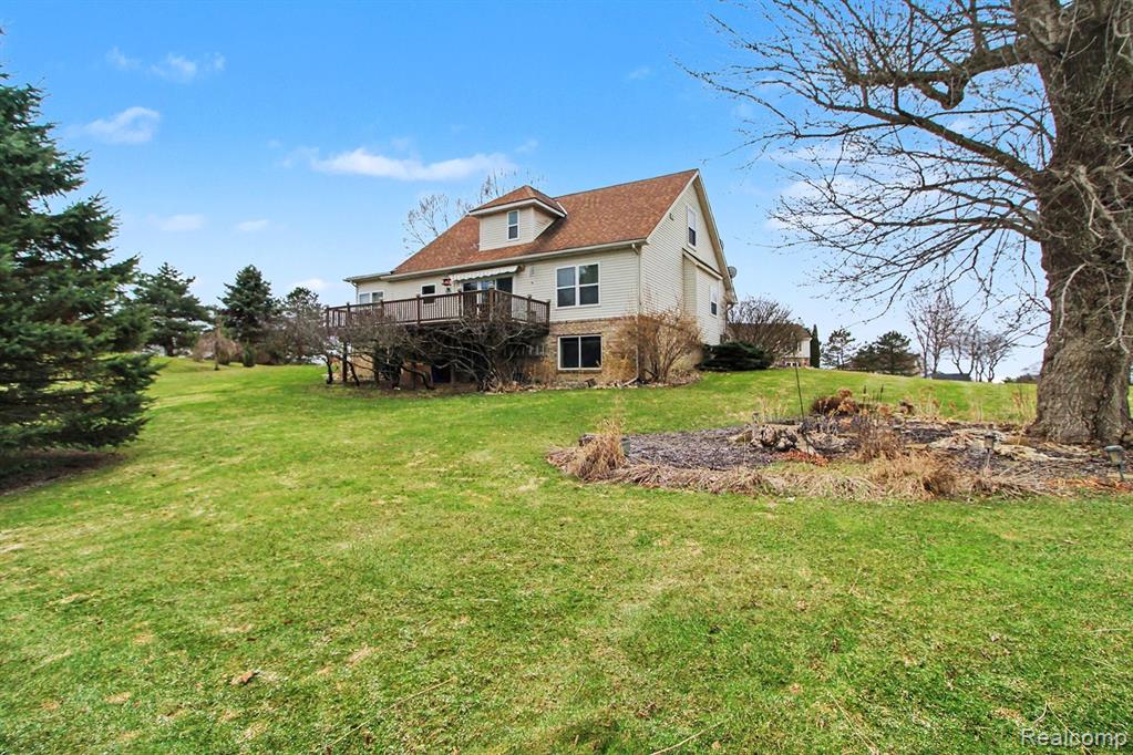5744 Hidden Lane Court, White Lake, MI 48383 — Photo 3