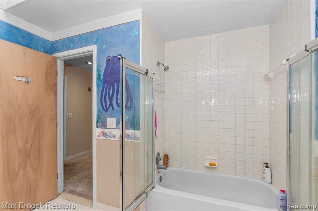 5199 Shenandoah Court, West Bloomfield, MI 48323 — Photo 49