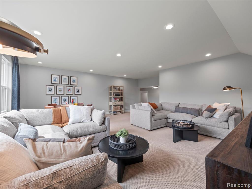 57762 Belfield Court, South Lyon, MI 48178 — Photo 8