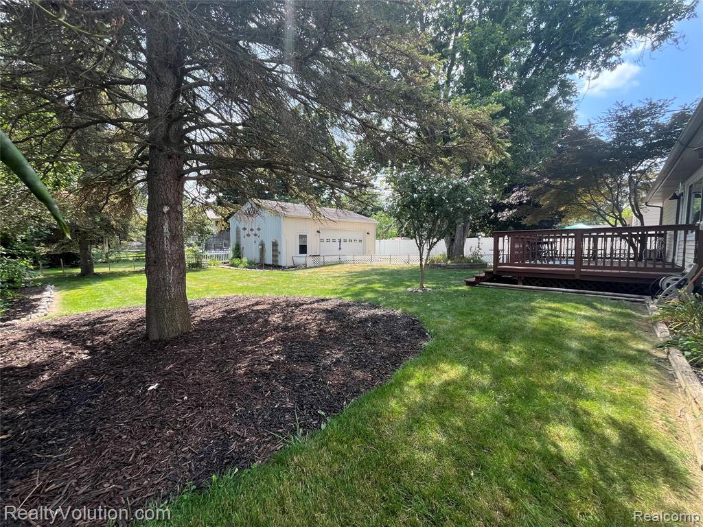 250 Engle Street, Imlay City, MI 48444 — Photo 33