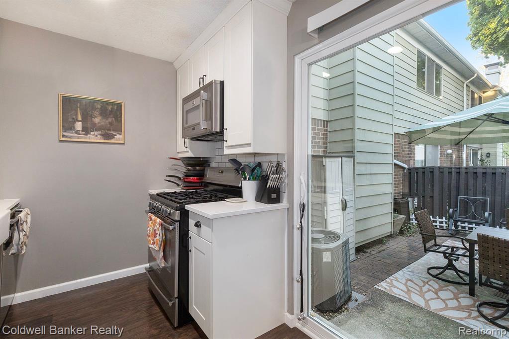 1807 WICKHAM Street, Royal Oak, MI 48073 — Photo 13