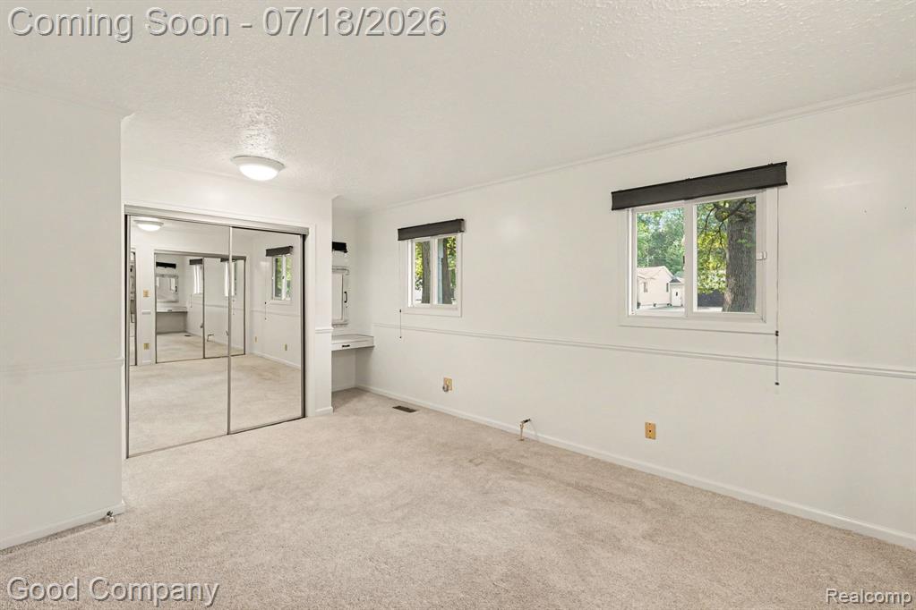6284 Woodsdale Drive, Grand Blanc, MI 48439 — Photo 6