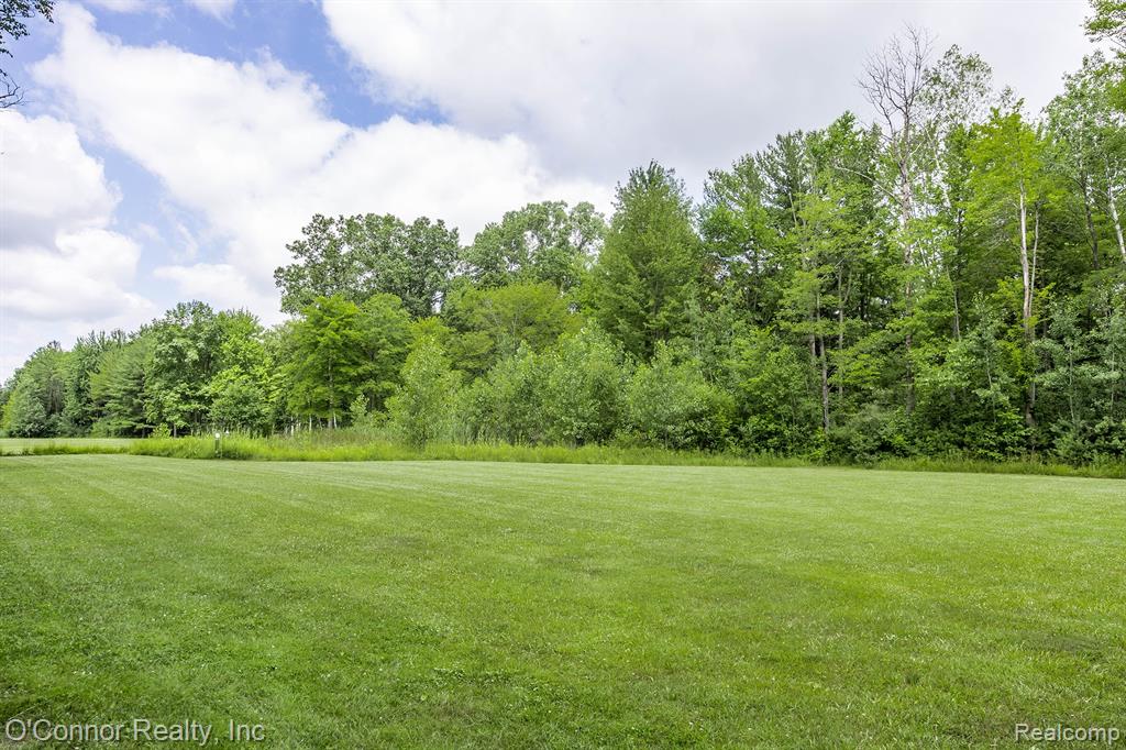 5386 Fitzgerald Road, St. Clair, MI 48079 — Photo 30