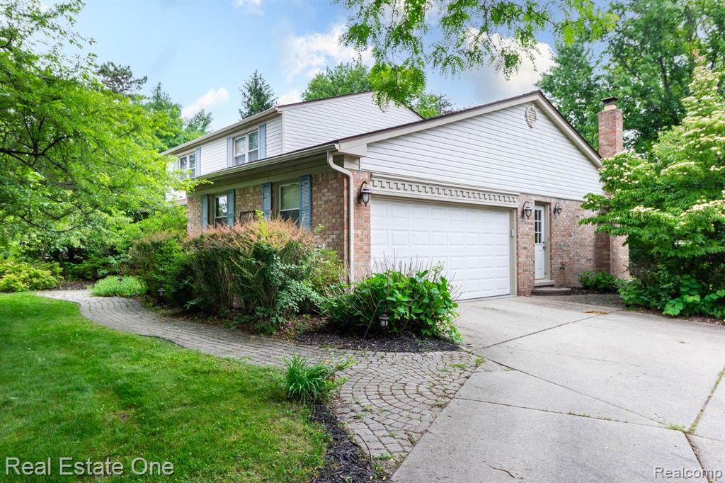6011 Walker Drive, Troy, MI 48085 — Photo 4