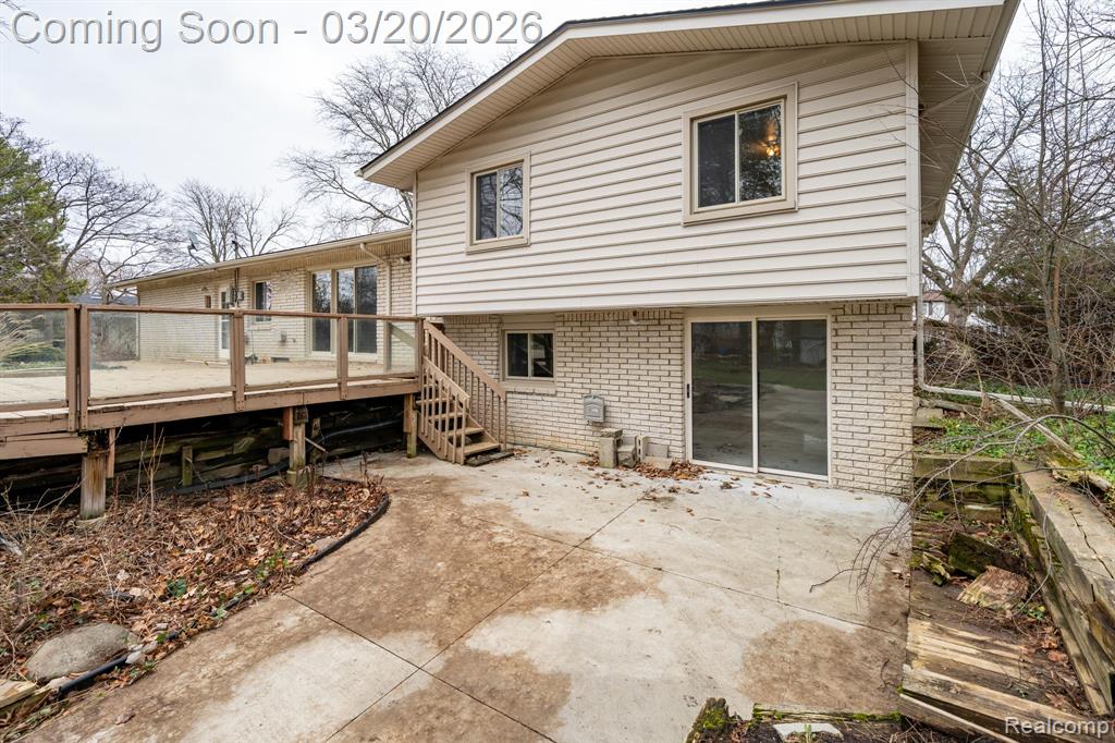 5832 Shaun Road, West Bloomfield, MI — Photo 33