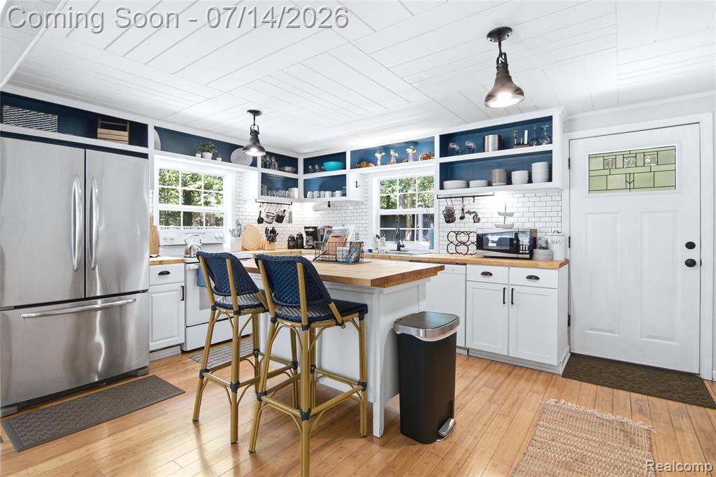 8492 N Br Us 31 Road, Pentwater, MI 49449 — Photo 4