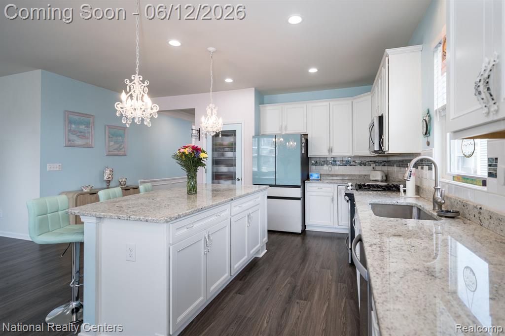 1233 Lark St, Lake Orion, MI — Photo 10