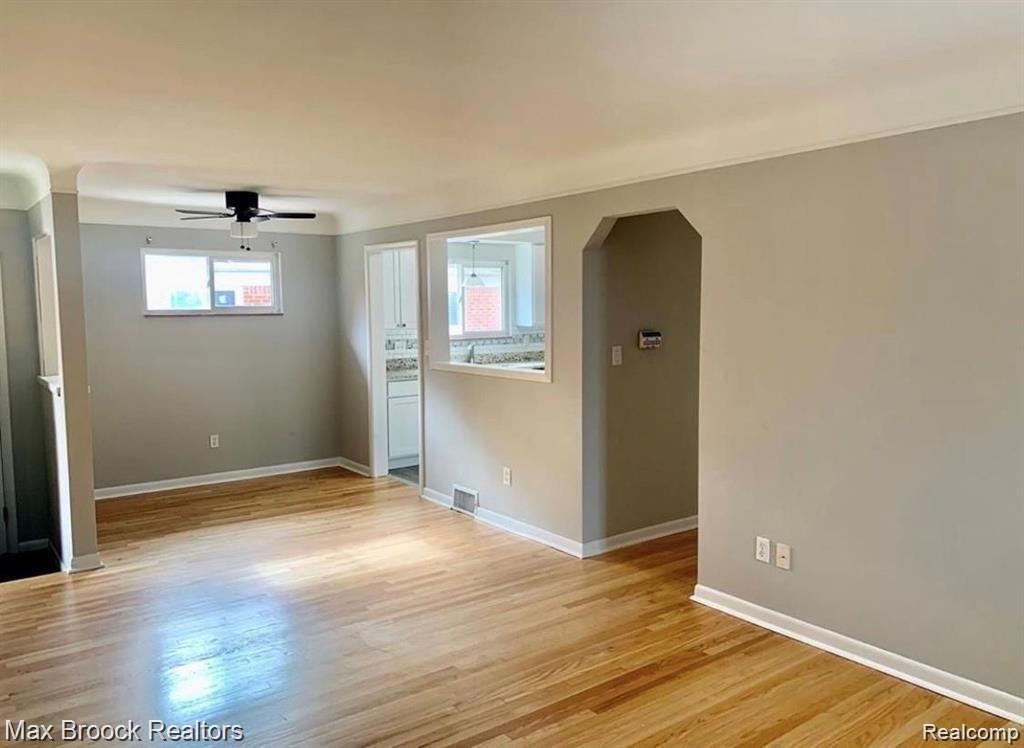 3970 MCKINLEY Street, Detroit, MI 48208 — Photo 5