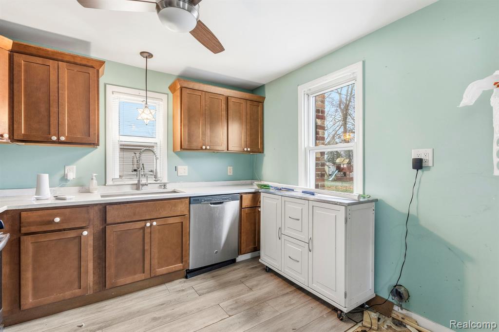 657 Lucille Drive, Wolverine Lake, MI 48390 — Photo 23