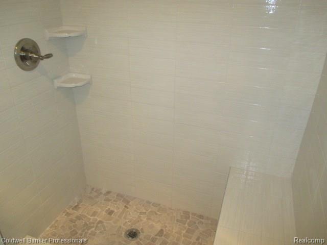 4474 Holly Drive, Troy, MI 48085 — Photo 17