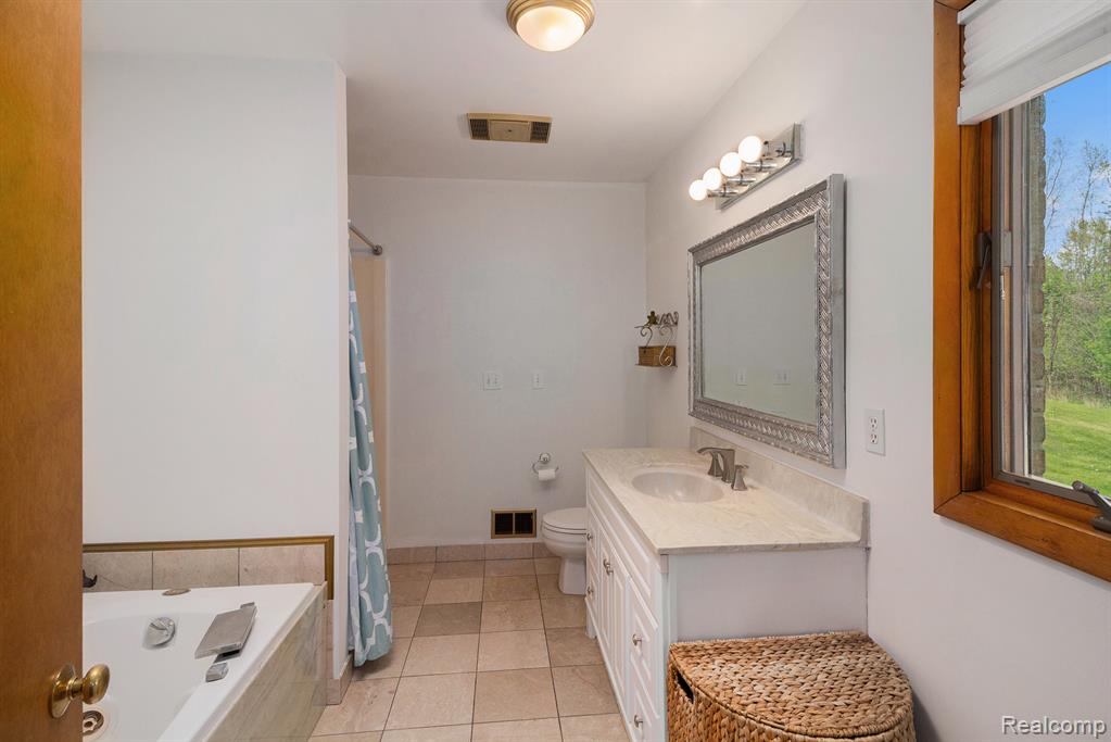 7031 Munsell Road, Howell, MI 48843 — Photo 28