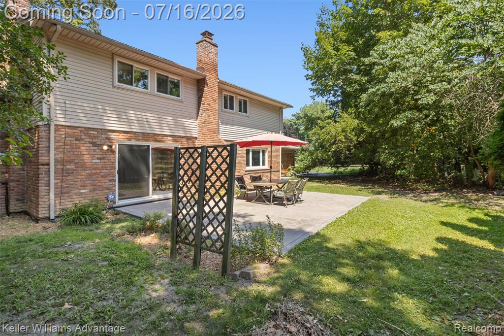 6711 Woodside Trail, West Bloomfield, MI — Photo 37