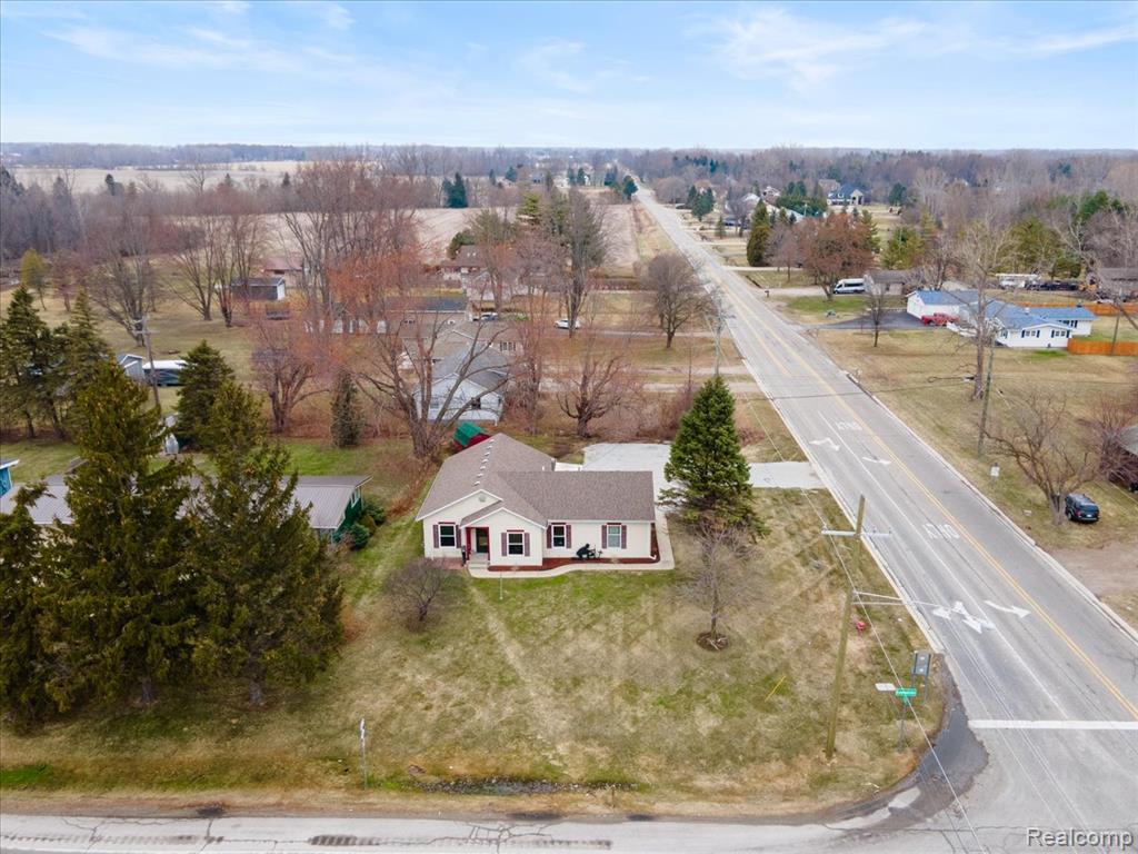 4008 Keewahdin, Fort Gratiot, MI 48059 — Photo 30