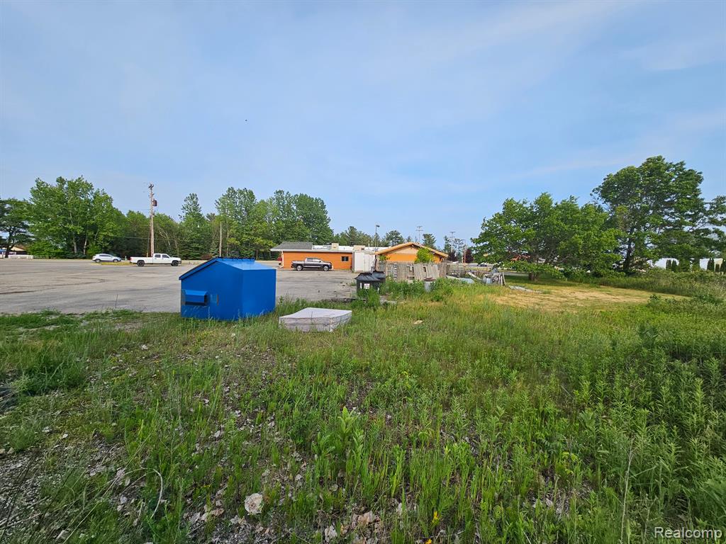 884 S STATE Street, Oscoda, MI, 48750