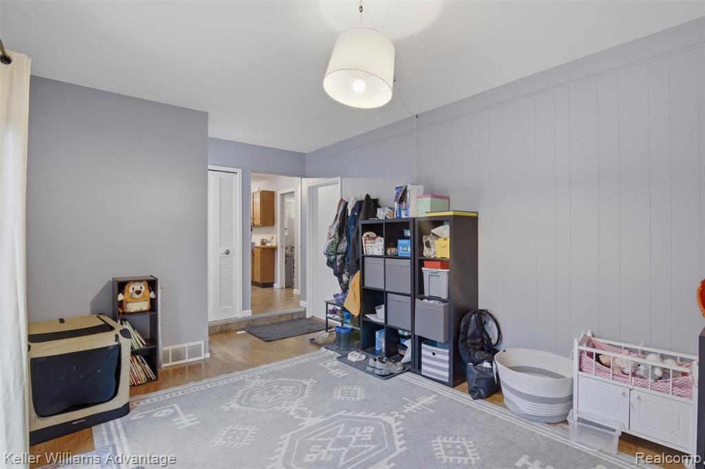 8610 Buffalo Drive, Commerce Twp, MI 48382 — Photo 22