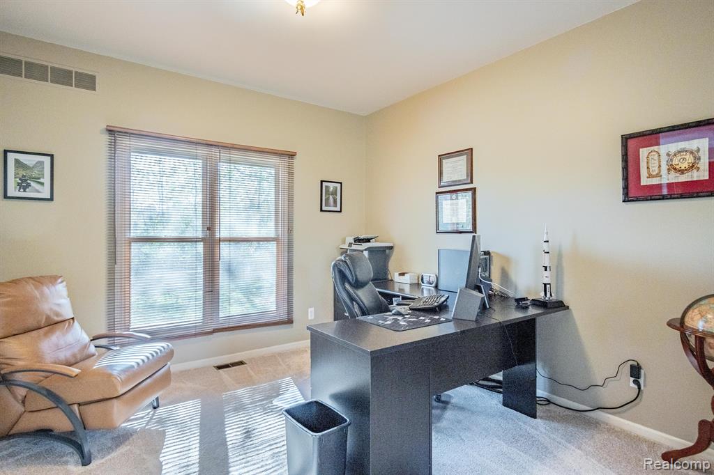 7059 YARMOUTH Drive, West Bloomfield, MI — Photo 8